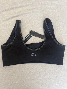 SKIMS x Nike Black Ribbed Micro Scoop-Neck Sports Bra Large